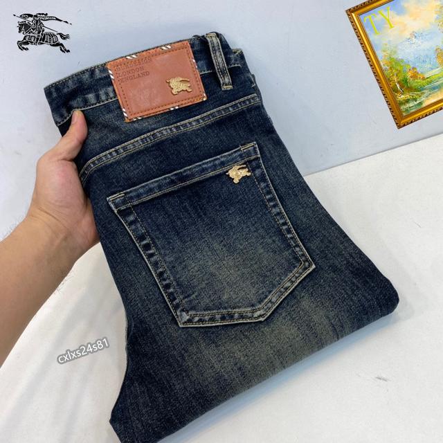 BURBERRY Jeans-47